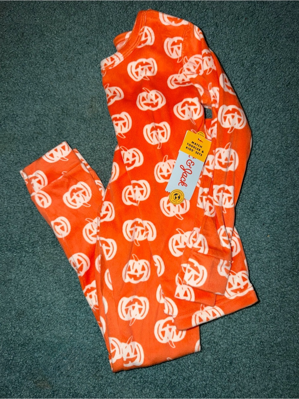 Cat & Jack Orange Pumpkin Fleece Pjs!